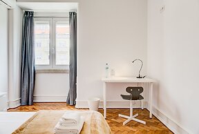 Home Out Rooms & Apartments