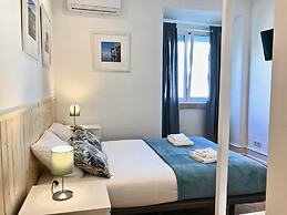 Home Out Rooms & Apartments