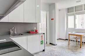 Home Out Rooms & Apartments