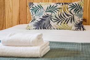 Home Out Rooms & Apartments