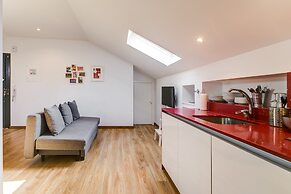 Home Out Rooms & Apartments