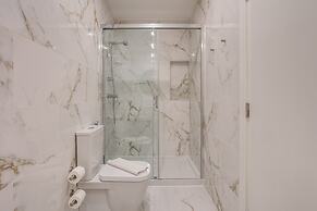 Home Out Rooms & Apartments