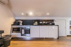 Home Out Rooms & Apartments