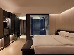 Equinox Hotel New York