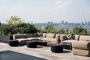 Equinox Hotel New York