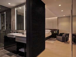 Equinox Hotel New York