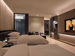 Equinox Hotel New York