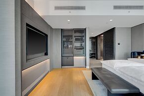 Equinox Hotel New York