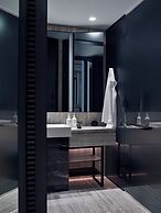Equinox Hotel New York