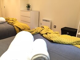 Park View 2 Bedroom By Creatick