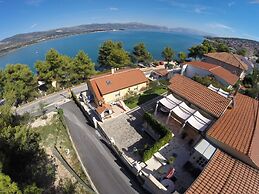 Apartments Viki