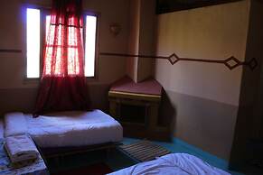 Hotel cascades dades