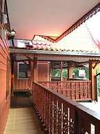 Baan Khun Ya Ayutthaya