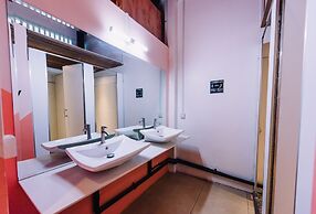 The Place Hostel & Rooftop Bar