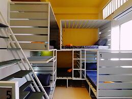 The Place Hostel & Rooftop Bar