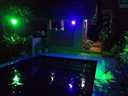 Randoni Villa