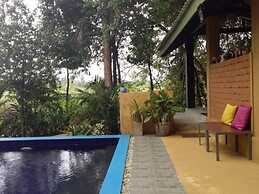 Randoni Villa