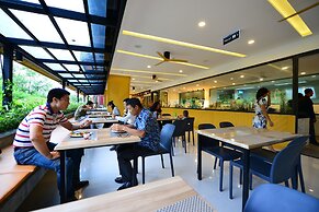 Le Resort and Villas