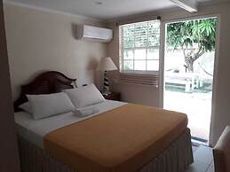 Maria Mulata Apartments