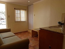 Maria Mulata Apartments