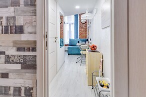 Sokroma Jules Verne Aparts