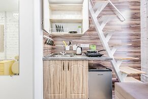 Sokroma Jules Verne Aparts