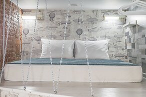 Sokroma Jules Verne Aparts