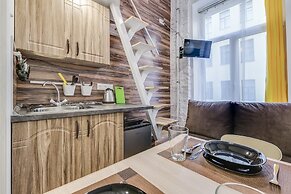 Sokroma Jules Verne Aparts