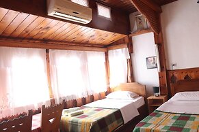 Rooms Merlika