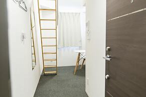 GLOU Higashi Shinjuku