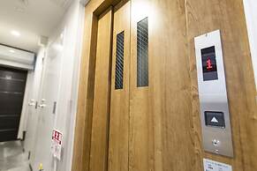 GLOU Higashi Shinjuku