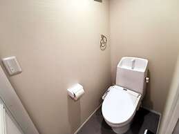 GLOU Higashi Shinjuku