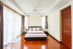 Baan Kaja Villa by Lofty