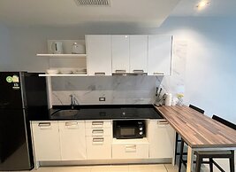 Emerald Terrace by Lofty