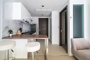 Emerald Terrace by Lofty