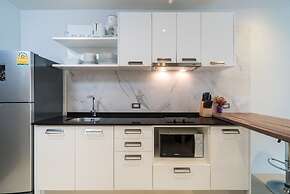 Emerald Terrace by Lofty