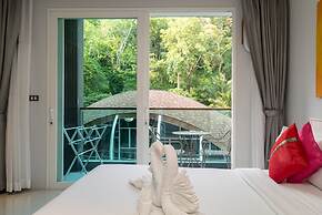 Emerald Terrace by Lofty