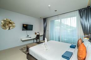 Emerald Terrace by Lofty