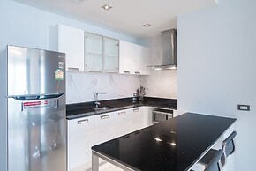 Emerald Terrace by Lofty