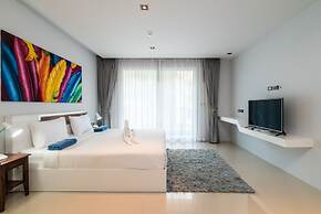 Emerald Terrace by Lofty