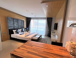 Emerald Terrace by Lofty