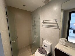 Emerald Terrace by Lofty