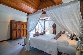 Nam Bo villa by Lofty