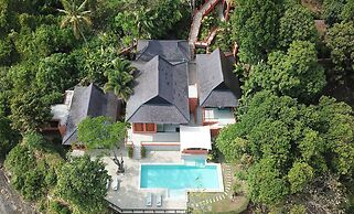 Nam Bo villa by Lofty