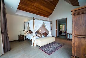 Nam Bo villa by Lofty