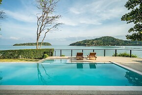 Nam Bo villa by Lofty