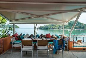 Nam Bo villa by Lofty