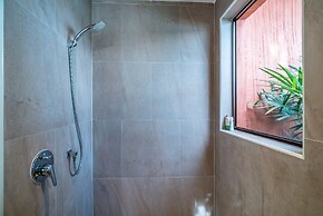 Nam Bo villa by Lofty