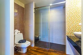 Heaven Lagoon Apartments by Lofty