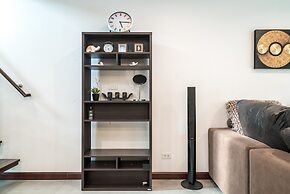 AP Grand Residence by Lofty